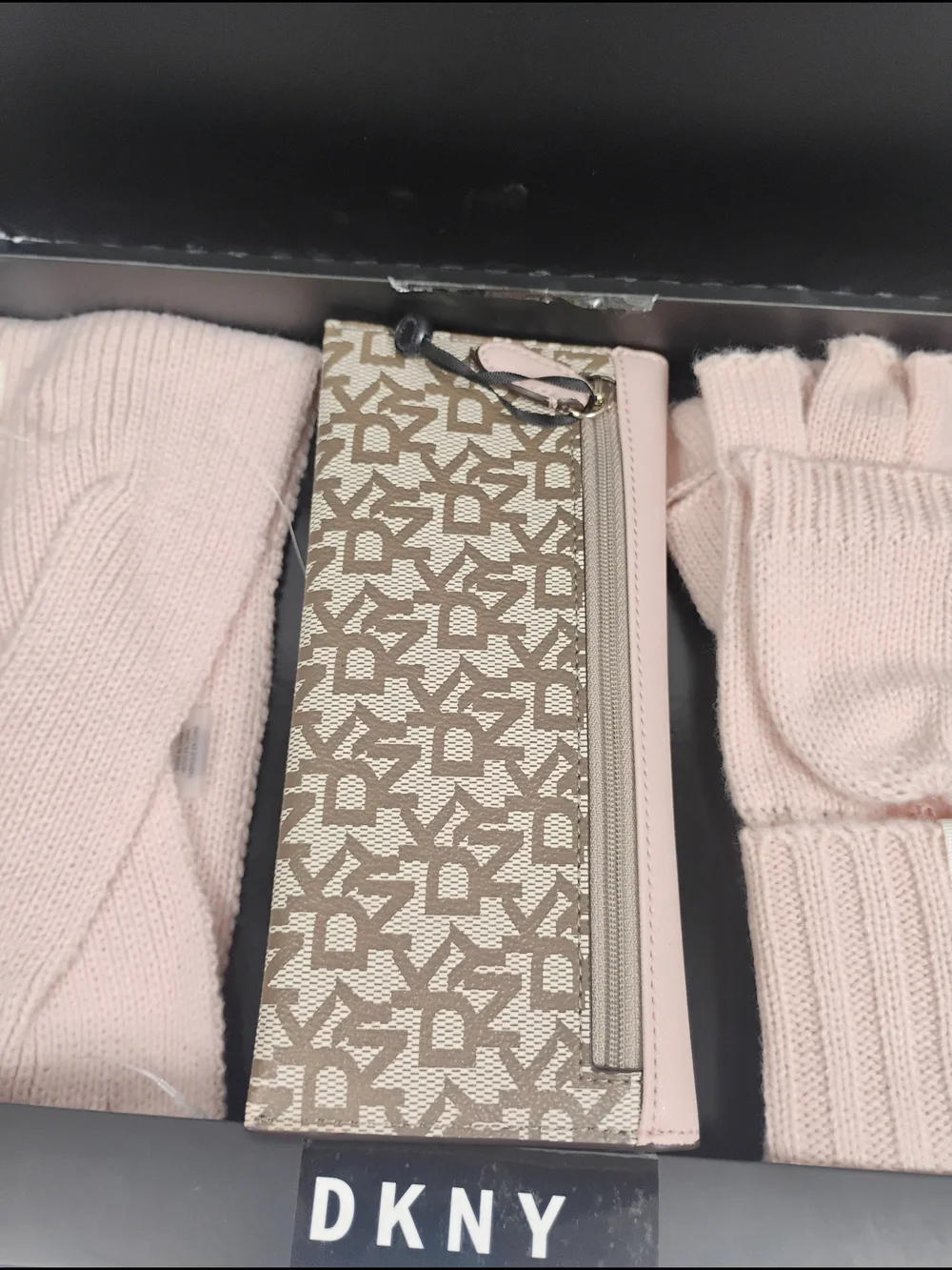DKNY Blush Pink Knit Accessory Gift Set with Monogram Case